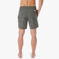 The Bayberry Trunk | 1Hotel Olive Tropical Taro -Fair Harbor BAY7 309 Olive Tropical Taro 06