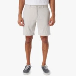 The Compass Short | Stone -Fair Harbor CPS9 050 Stone ONFIG 020 16fa2a39 1c4c 44d3 ac5a 4dd6883947cc