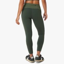 The Bayview Legging | Thyme Colorblock -Fair Harbor F22 BAYVIEWLEGGING GREEN ON FIG 0115 9a2c6d36 deb5 496f 8f91 bedf7106ec70