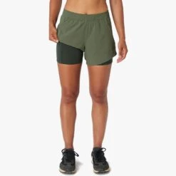 The Corliss Short | Thyme Colorblock -Fair Harbor F22 CORLISSHORT GREEN ON FIG 0100 bbac7e27 8c2e 4711 9fc1 32fde8d0ae5a