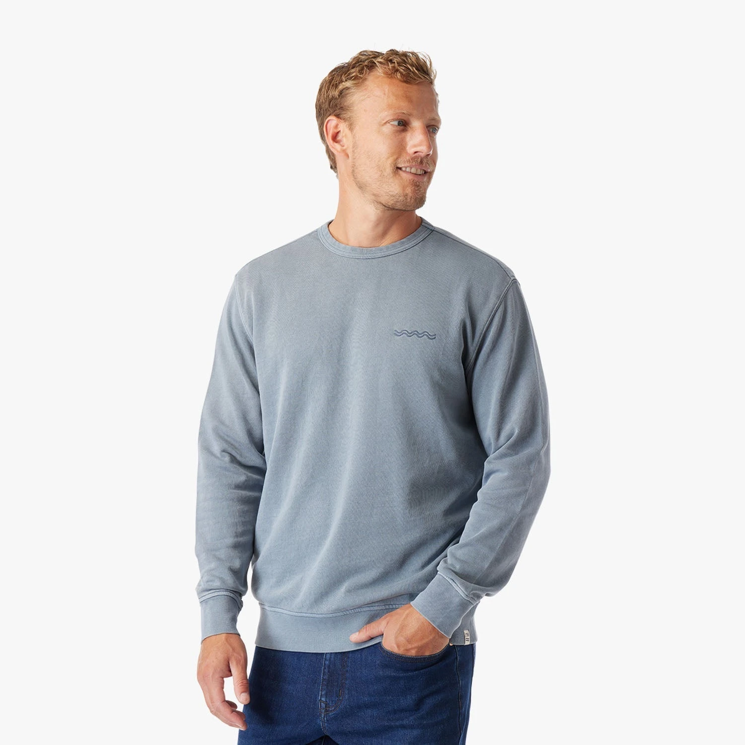 The Vintage-Wash Saltaire Crewneck | Slate 6 The Vintage-Wash Saltaire Crewneck | Slate - Image 4