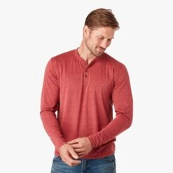 The SeaBreeze Henley | Washed Red -Fair Harbor SEABREEZE HENLEY RED 577 4255e659 684a 45b2 8868 73336d7f278a