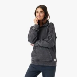 The Saltaire Hoodie (3-Pack) -Fair Harbor SHO1 006 BLACK ONFIG WOMEN 001 f2d0f211 59ea 4f75 880a feb9802fb877