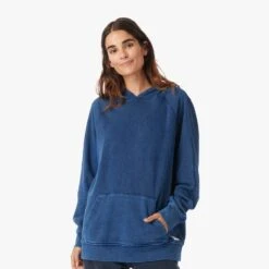 The Vintage-Wash Saltaire Hoodie | Navy -Fair Harbor SHO1 474 NAVY ONFIG WOMEN 001 26c9f880 5b5b 4123 bcfa f5c85a9ca5df