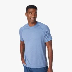 The BreezeKnit™ Tee | Light Blue 17 The BreezeKnit™ Tee | Light Blue -Fair Harbor SP23 ON FIG BREEZEKNIT HEATHER NAVY 009 5daa1621 da59 45cb bfaa e5d8f5f413b4
