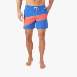 The Bungalow Trunk | Pink Colorblock 11 The Bungalow Trunk | Pink Colorblock -Fair Harbor SS002 SP22 in Studio photo Look17 BGL52 690 0741 9e4b18f3 dabc 4a2d b305 75ced77ded41