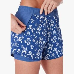 The Corliss Short | Navy Floral 15 The Corliss Short | Navy Floral -Fair Harbor SS22009 SP22 instudio photo Look13 CLS52 472 081 1ecfbc09 1f4d 419d 9bf5 2ec7dee8407c