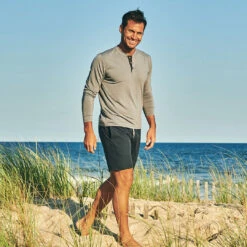 The SeaBreeze Henley | Grey 16 The SeaBreeze Henley | Grey -Fair Harbor fairharbor fatherson2020 5077 web 42e09cc8 2f8e 4f5f 905b ca0faff1aa0f
